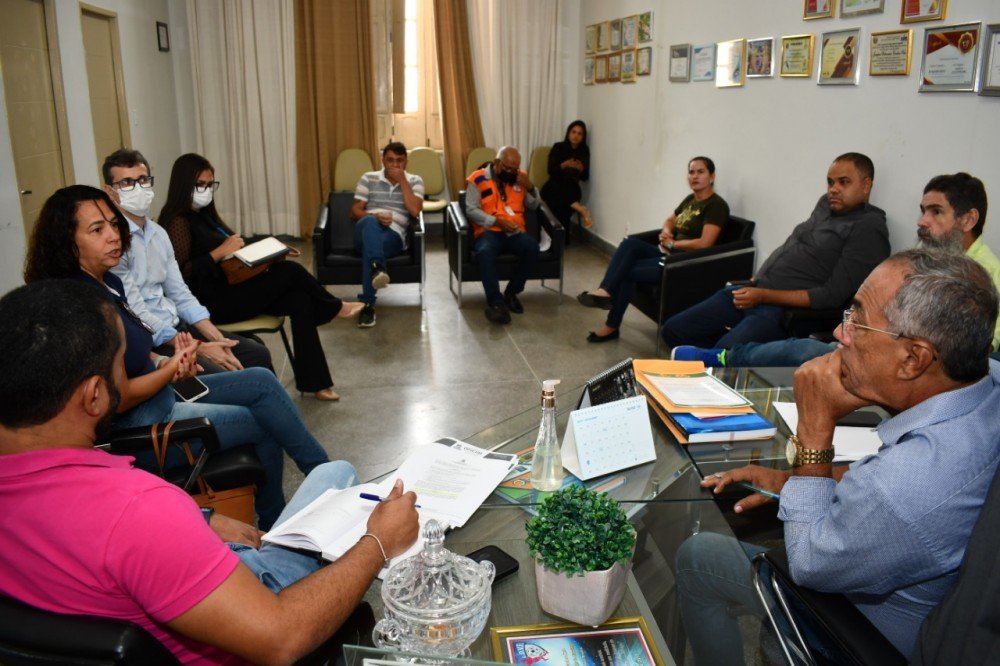 Operação-Chuva: Plano estratégico e ações imediatas são executadas pela Prefeitura de Alagoinhas para conter e evitar os prejuízos causados pelo temporal