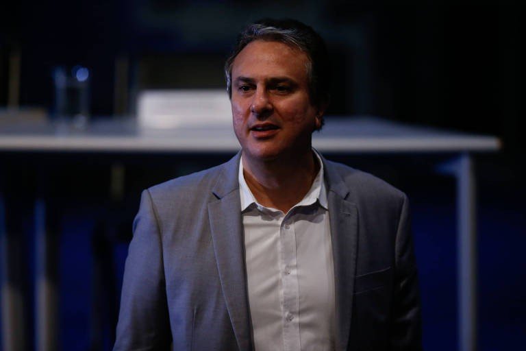 Camilo Santana aceita convite de Lula e será ministro da Educação