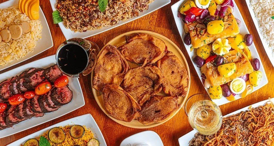 Como evitar inchaço, gases e azia depois da ceia de Natal?