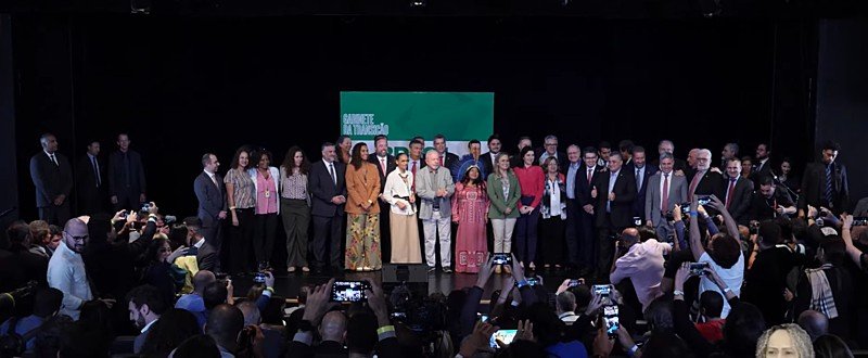 Lula diz a futuros ministros: 