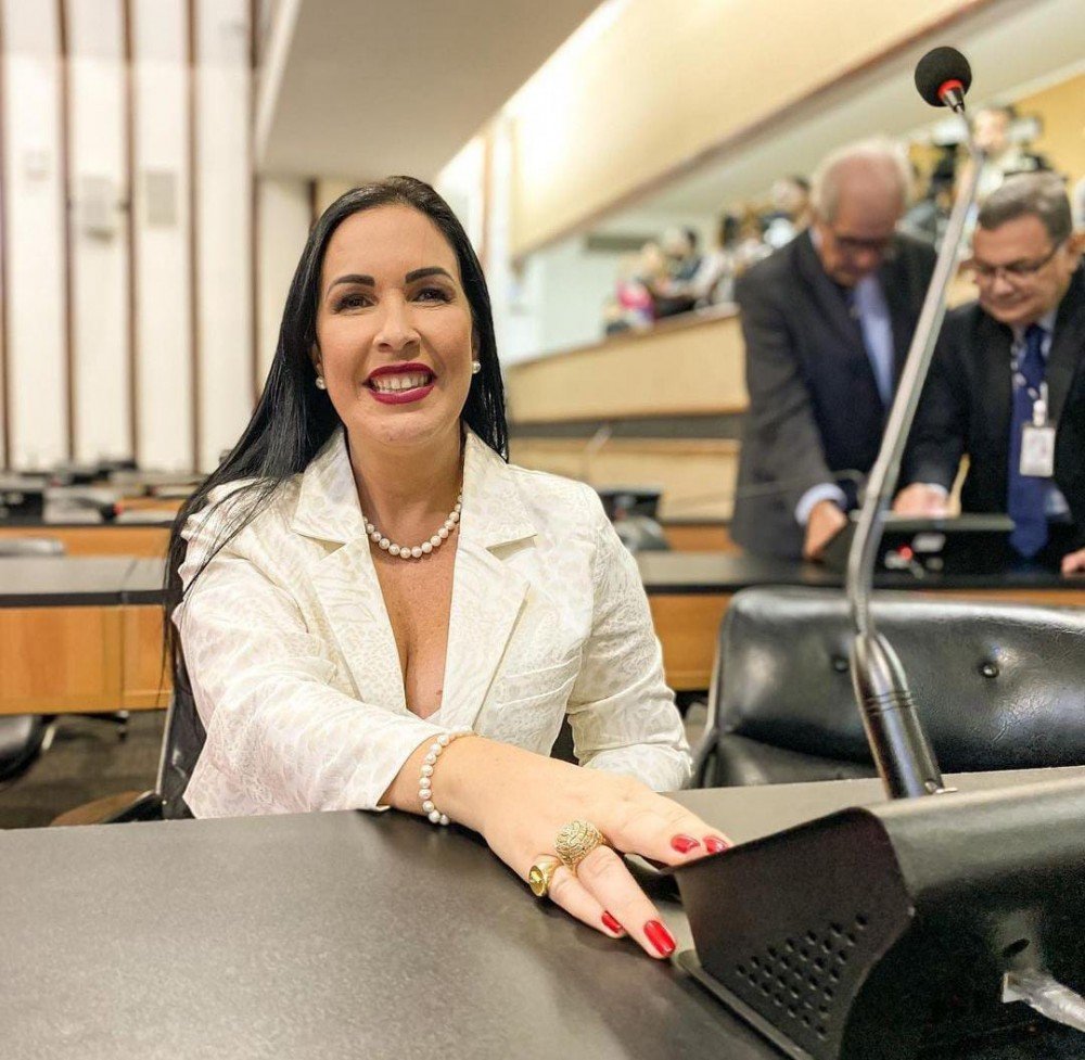 Empossada a primeira deputada alagoinhense. Veja breve histórico de Belmiro Deusdete