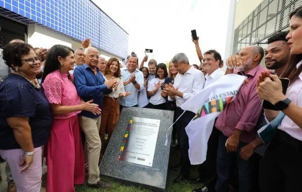 Durante aula inaugural, Jerônimo fez anuncio importante sobre abertura de escolas estaduais nos fins de semana