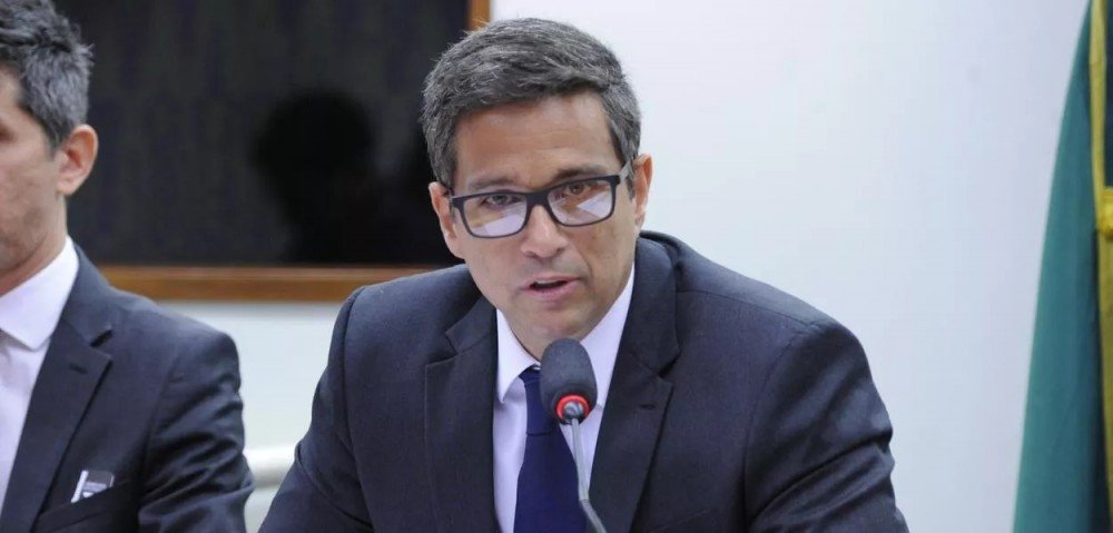 BC - em dois anos à frente da autoridade monetária, Campos Neto fracassou no cumprimento das metas de inflação