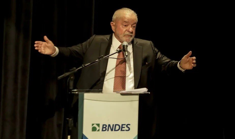 Lula sobre BC e a taxa de juros: