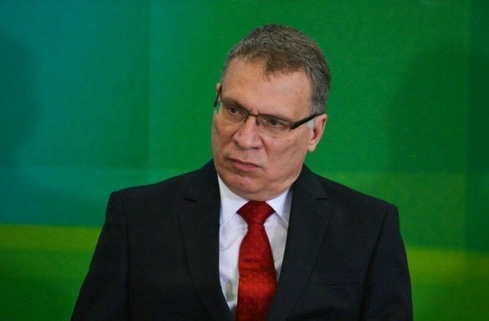 O jurista Eugênio Aragão afirma que há “fortes indícios” do envolvimento de Bolsonaro no plano para incriminar Alexandre de Moraes