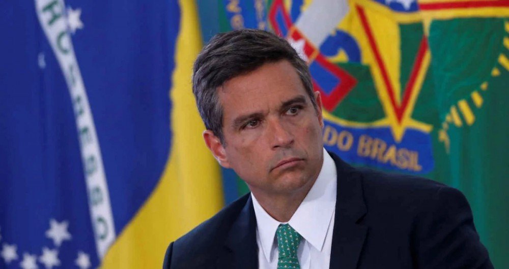 Campos Neto está atrapalhando todo o projeto do governo Lula