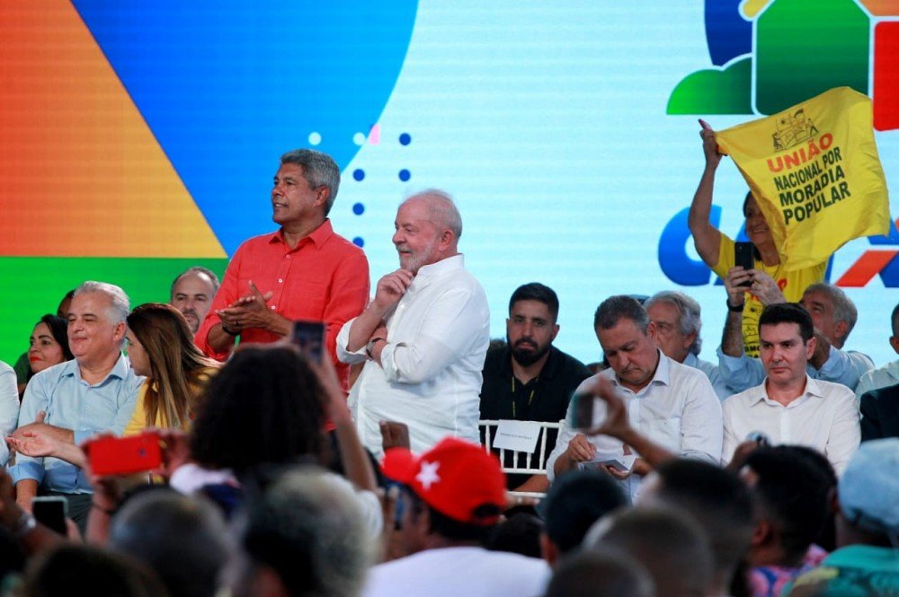 Lula e Jerônimo entregam 684 unidades do Minha Casa Minha Vida em Sto Amaro na retomada do programa