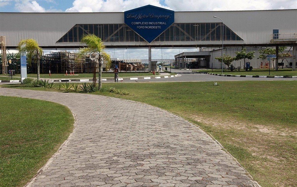 China negocia com Brasil uso da antiga fábrica da Ford para produção de carros elétricos