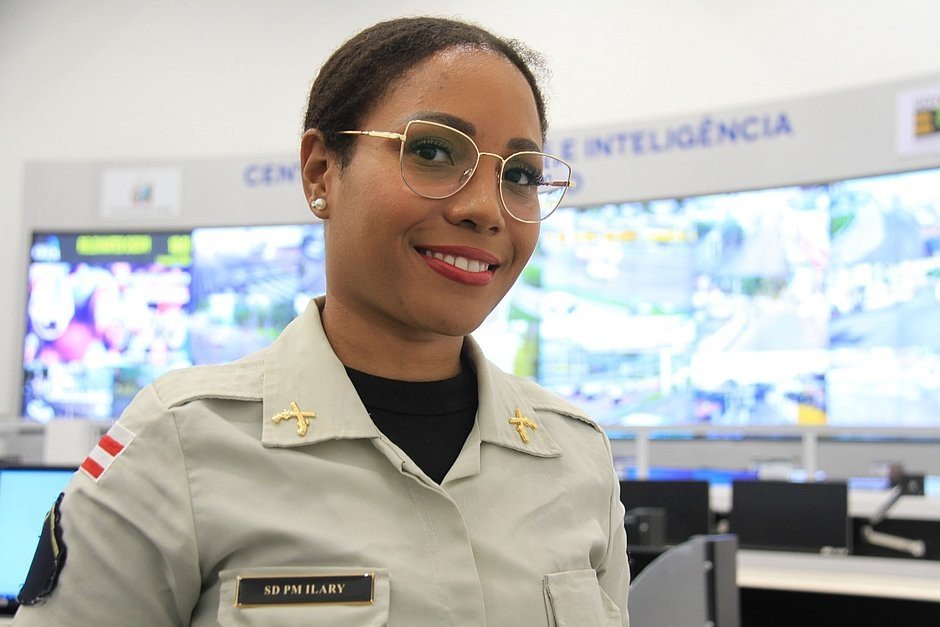 Natural de Maragogipe, de familia de pescadores, policial é aprovada em medicina na UFBA