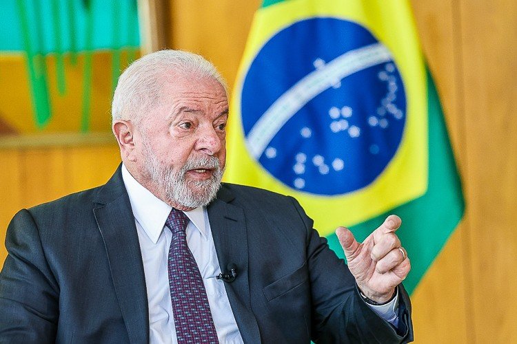 PAC - será relançado com prioridade para projetos 'verdes' e de saneamento e com tecnologia como aliada, afirma Lula