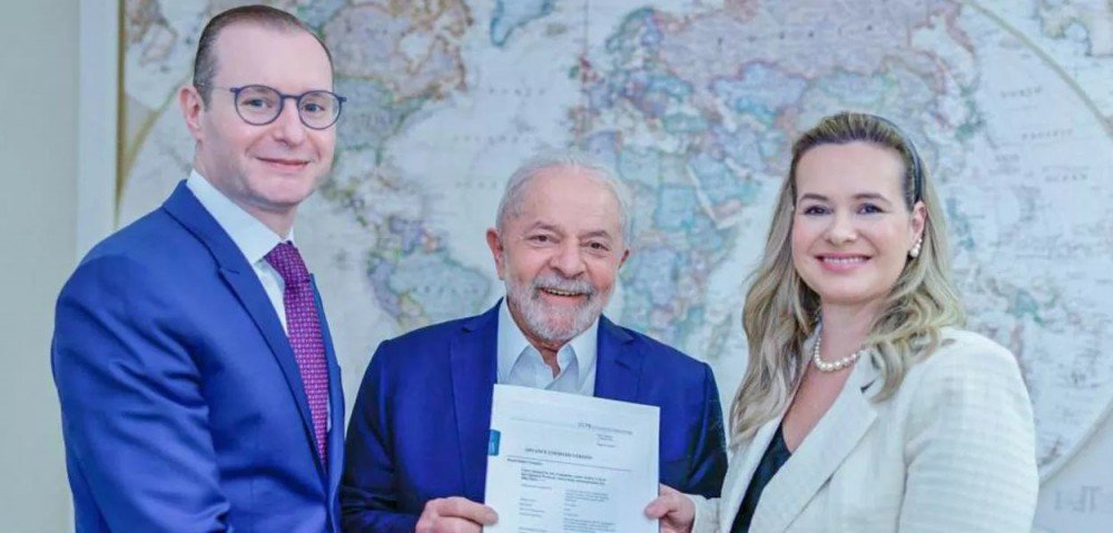 Disputa pelo STF se reduz a três nomes e Zanin segue como favorito