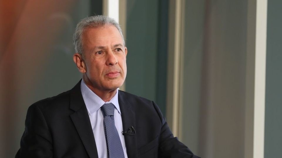 Nesta terça-feira, Bento Albuquerque presta depoimento à Polícia Federal no caso das joias milionárias