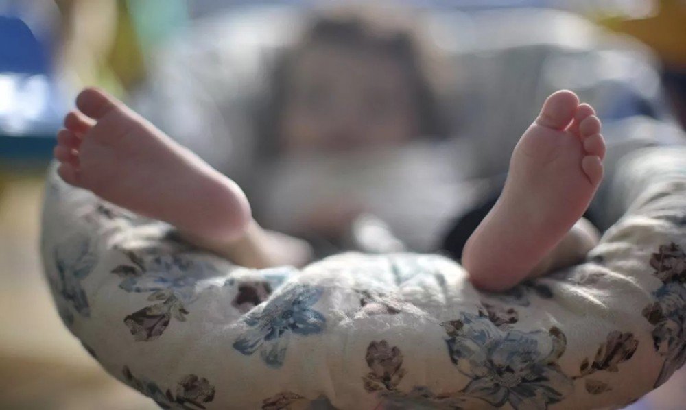 A economia do cuidado: nove em cada dez cuidadores são do sexo feminino