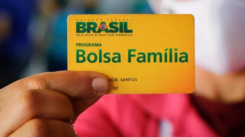 SEMAS divulga lista de contemplados no Programa Bolsa Família