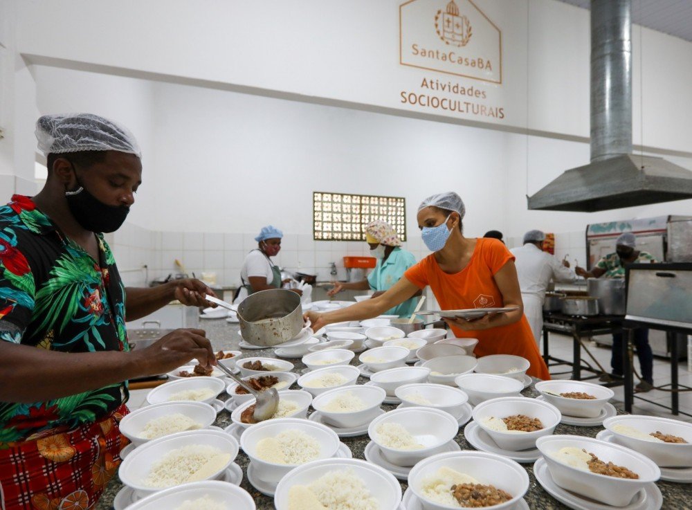 Fraudes envolvendo transferências via Pix estão preocupando organizações, que temem perder doadores