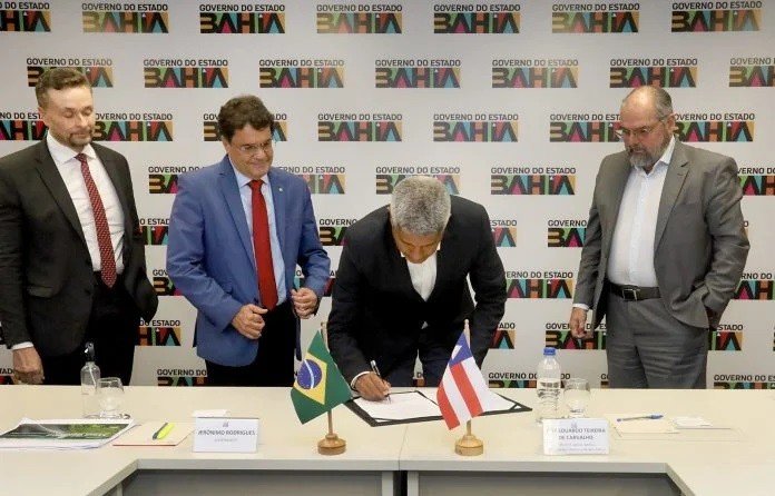 Estado assina protocolo de intenções com indústria de aerogeradores e avança no segmento de energias renováveis