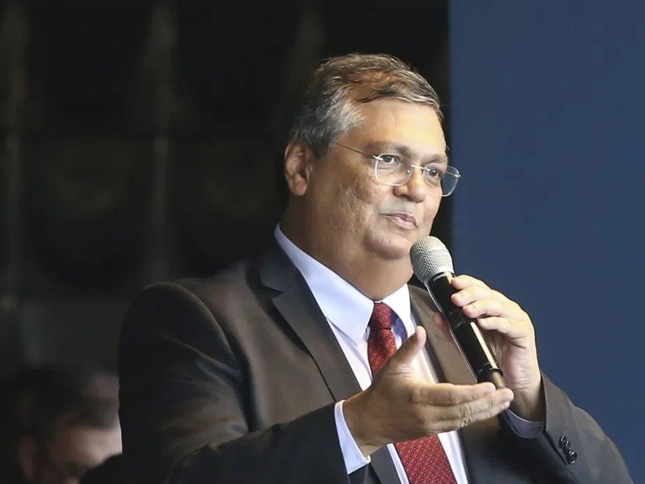 Dino será o primeiro ministro do governo a prestar contas à Câmara sobre as 'fake news' envolvendo Lula, a data de 8 de janeiro e a operação da PF