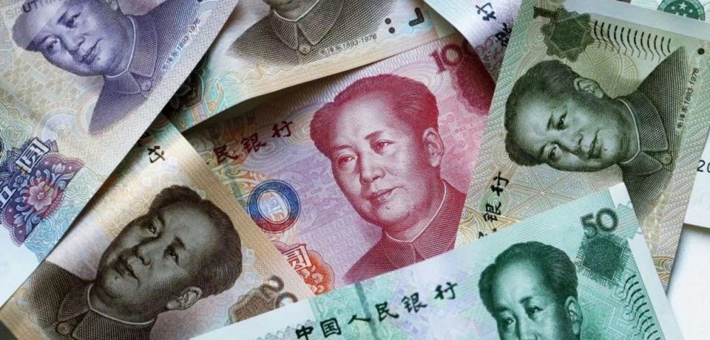 A negociação comercial entre Brasil e China utilizando moedas locais traz benefícios para a economia global