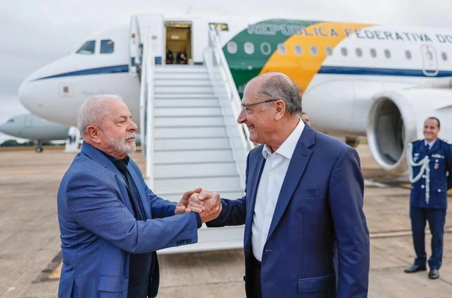 Confira a lista dos integrantes da comitiva do presidente Lula em sua viagem à China