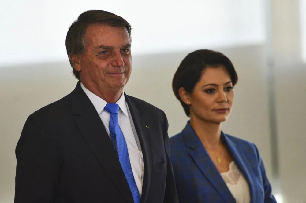 No governo Bolsonaro, os gastos com enxovais ultrapassaram R$35 mil
