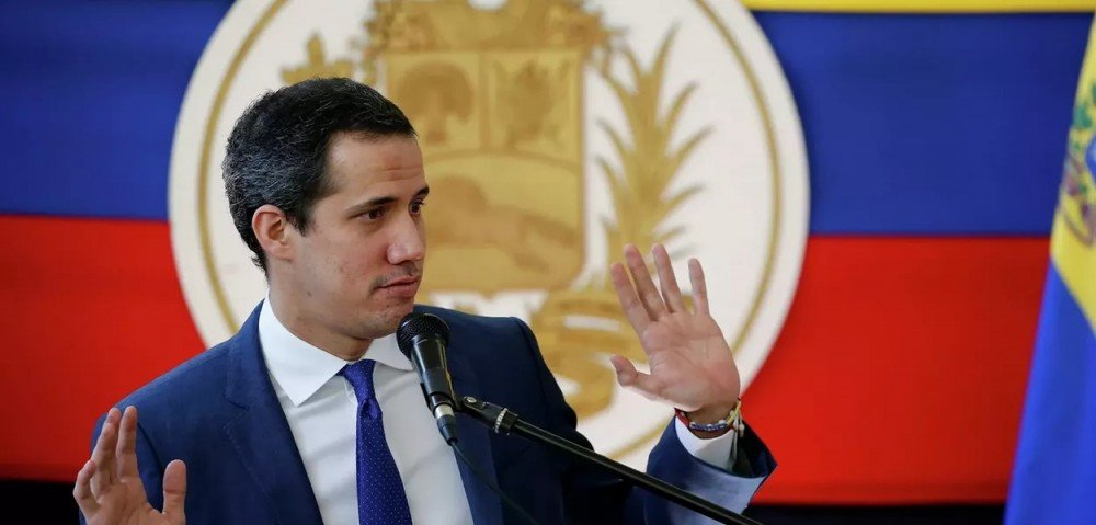 Juan Guaidó é ordenado a deixar a Colômbia; ex-deputado também está proibido de fazer declarações públicas na Colômbia