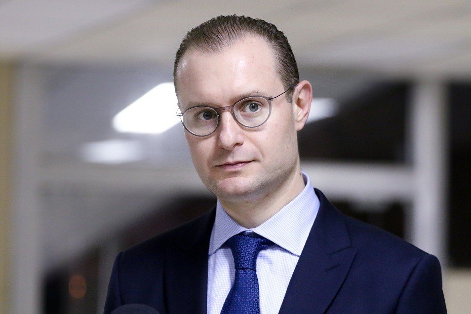 A ida de Toffoli para a segunda turma do STF abre caminho para a possível indicação de Zanin à suprema corte