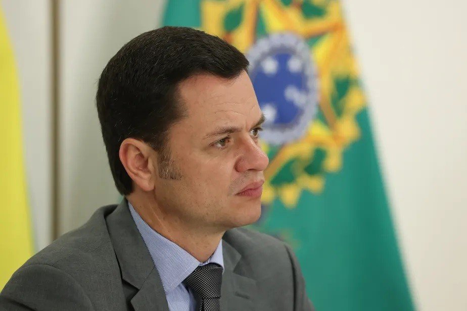 Nesta segunda-feira, Torres será ouvido pela Polícia Federal sobre as blitzes contra eleitores de Lula no Nordeste; sua defesa informou que ele irá prestar depoimento