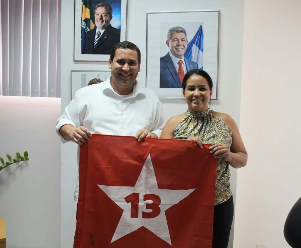 Líderes do PT enfatizam a importância da unidade na discussão sobre as eleições em Salvador