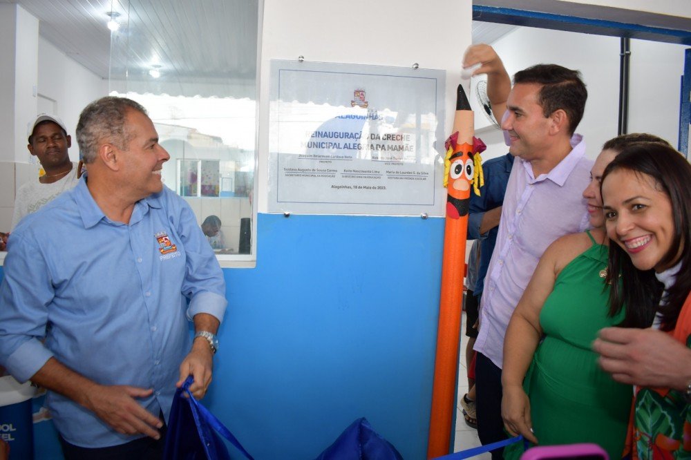 Prefeitura de Alagoinhas - Com recurso próprios, Prefeitura reinaugura Creche Municipal Alegria da Mamãe