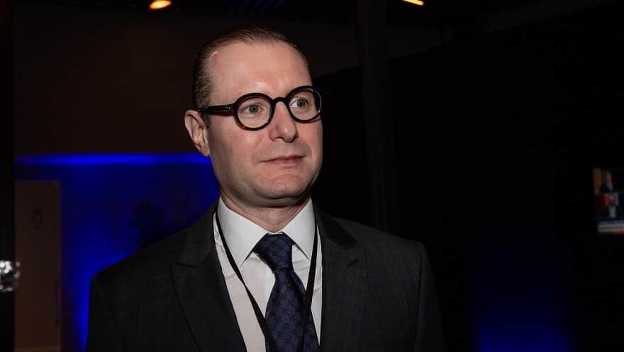 Lula informa aos ministros do STF que indicará Zanin para a Suprema Corte nesta semana