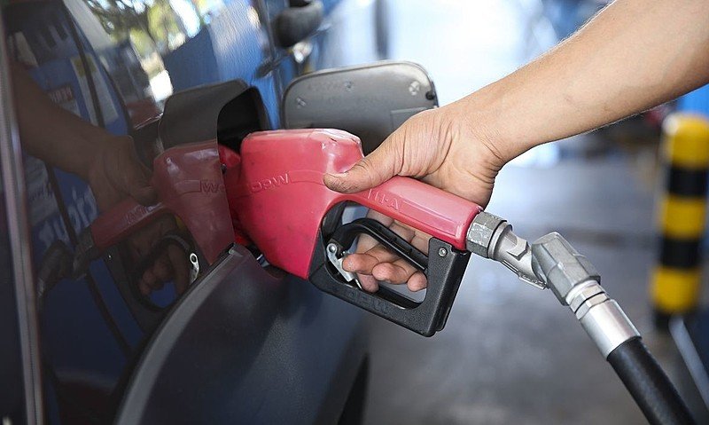 Mudança no ICMS deve aumentar preço da gasolina a partir desta quinta-feira (1)