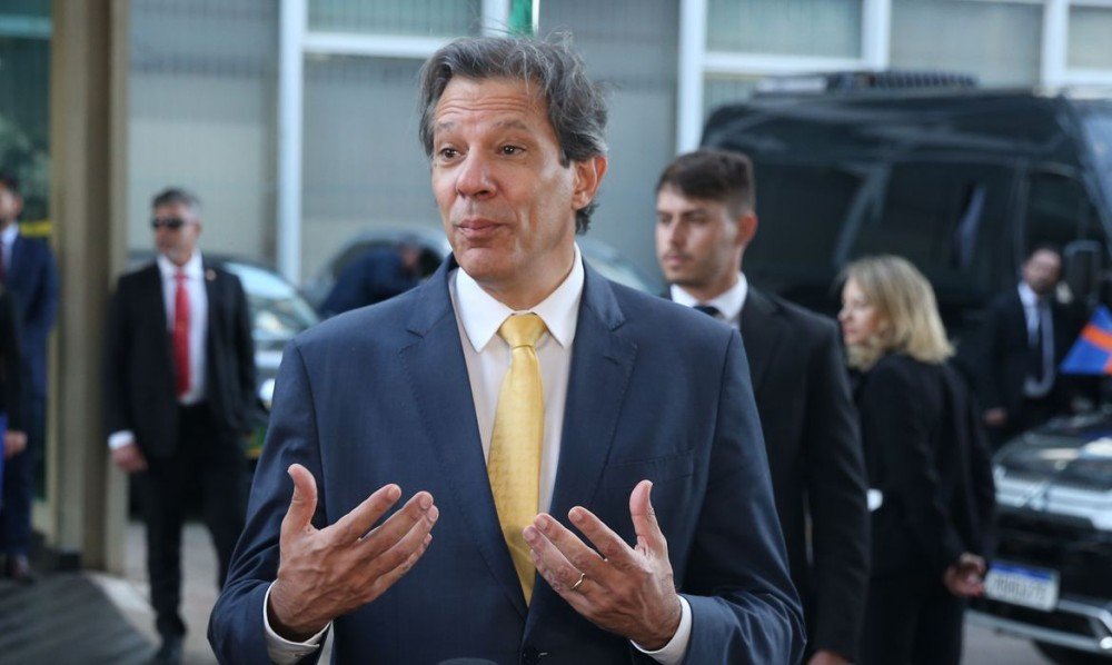 Programa Desenrola será acompanhado de programa de educação financeira