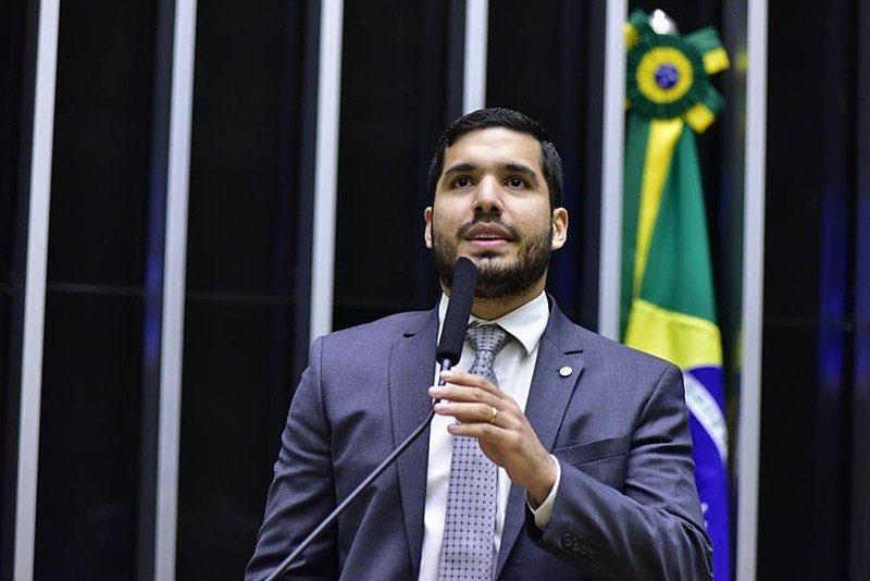 Parlamentares pedem a saída do deputado bolsonarista André Fernandes da CPMI do dia 8 de janeiro