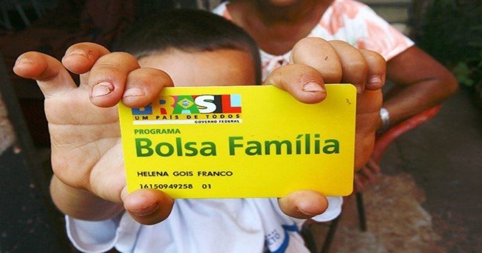 Bolsa família terá reajuste de 5,67%