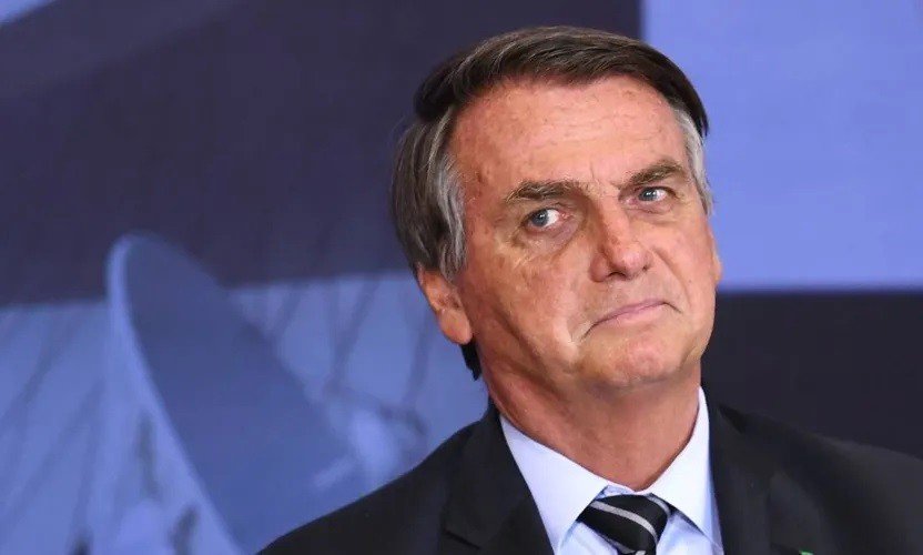 O primeiro dia de julgamento de Bolsonaro no Tribunal Superior Eleitoral (TSE) chega ao fim