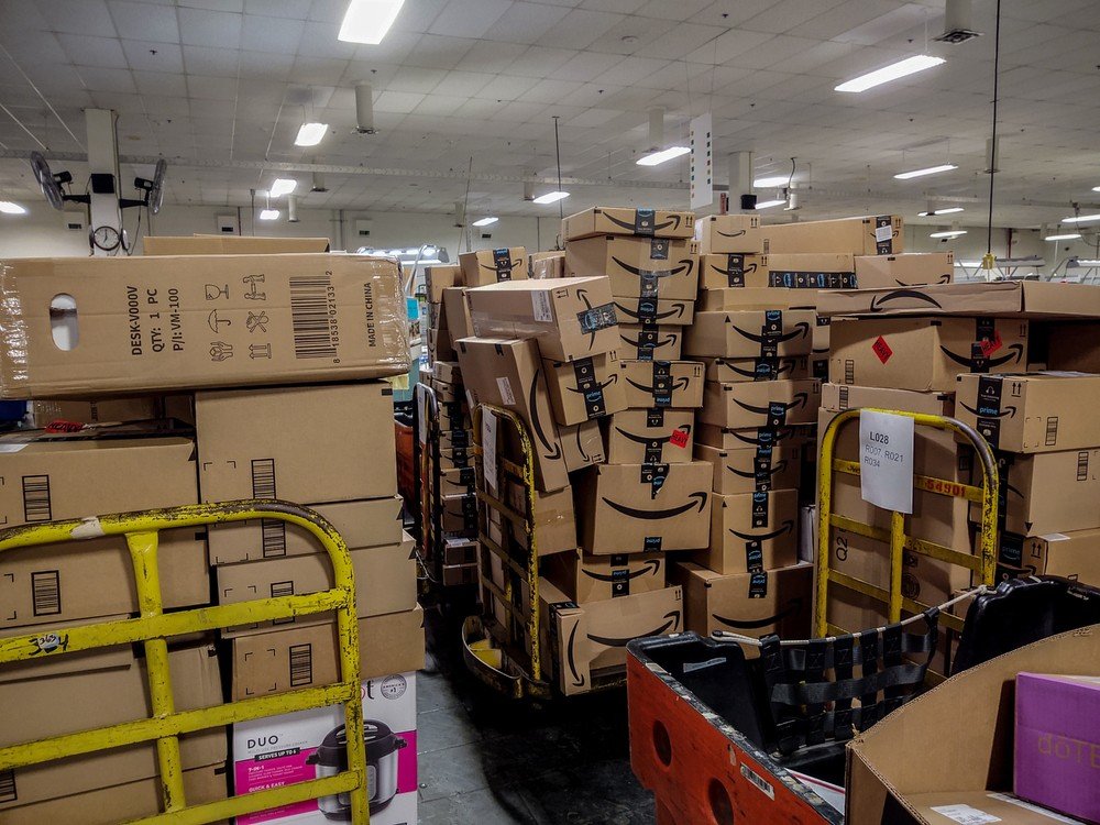 Amazon contrata 4 mil temporários para entregar pedidos do Prime Day em 100% dos municípios