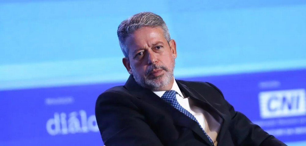 Arthur Lira diz que agenda econômica interessa ao País e não deve ser contaminada pela disputa política