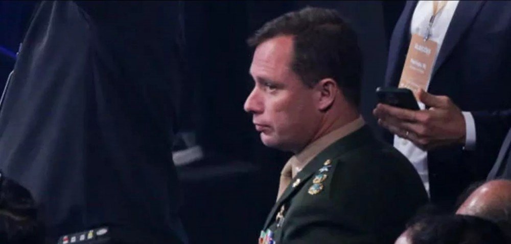 Destaque da semana no Congresso é o depoimento de Mauro Cid