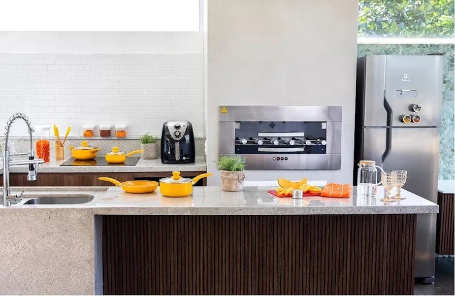 Equipe econômica resiste, mas governo estuda cortar imposto para incentivar troca de eletrodomésticos, a pedido de Lula