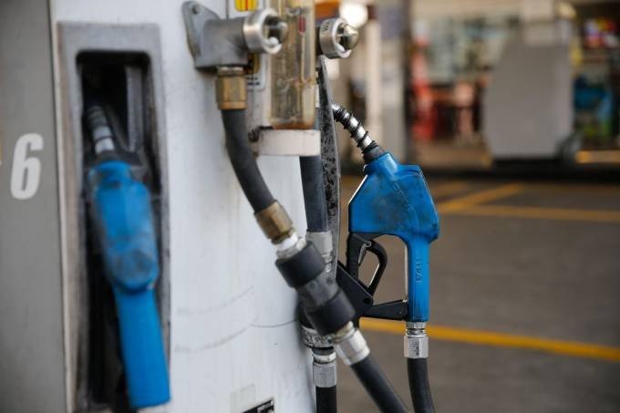 Inflação surpreende e fica em 0,40% em maio puxada por gasolina, diz IBGE