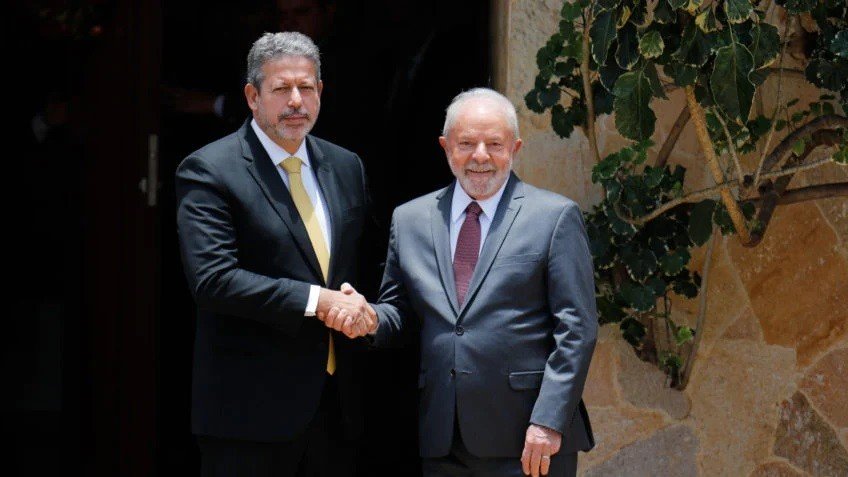 Arthur Lira: Melhora na classificação de risco do Brasil 