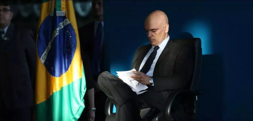 Moraes quer incluir no Código Eleitoral normas que enquadrem as Big Techs