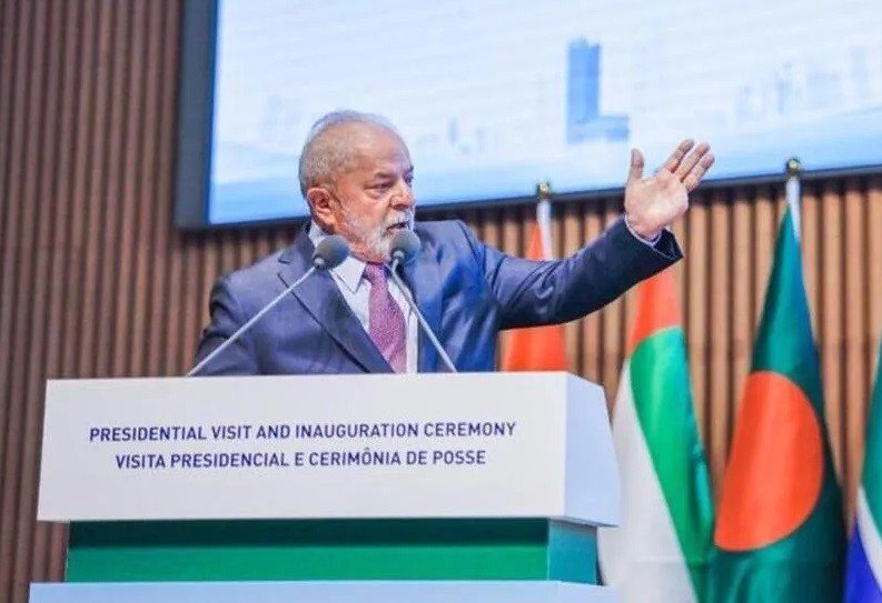 Lula defende a expansão do BRICS, a despeito da resistência do Itamaraty