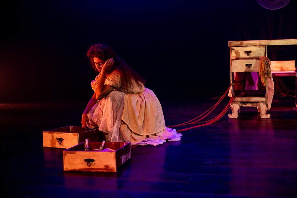 Espetáculo Corpo Presente ocupa o palco do Sesc de Alagoinhas