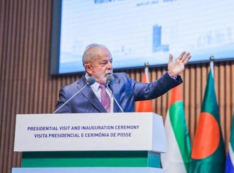 Financial Times prevê mais comércio com moedas nacionais, após a cúpula do BRICS