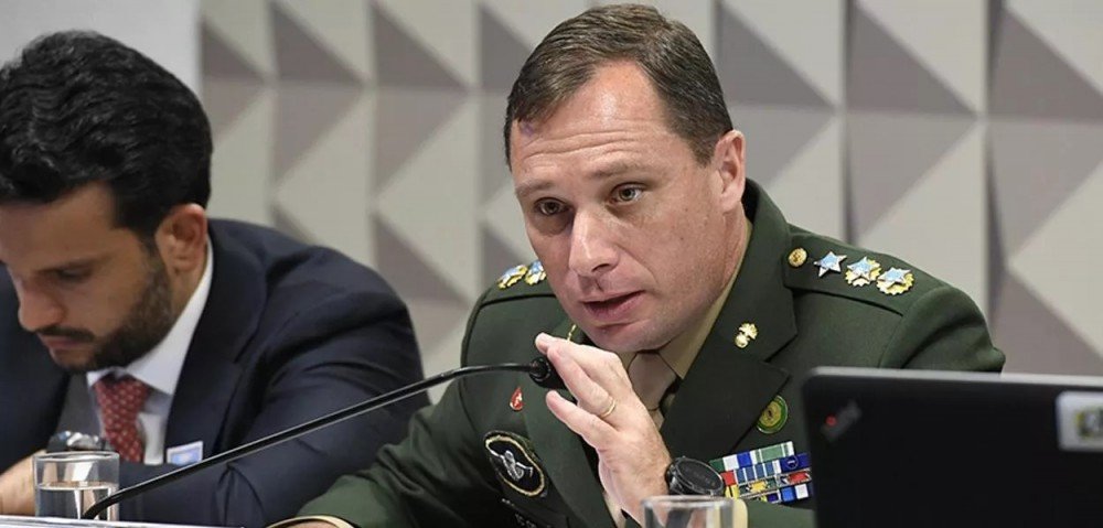 Mauro Cid transferiu R$ 367 mil para conta nos EUA após atos golpistas, mostra documento