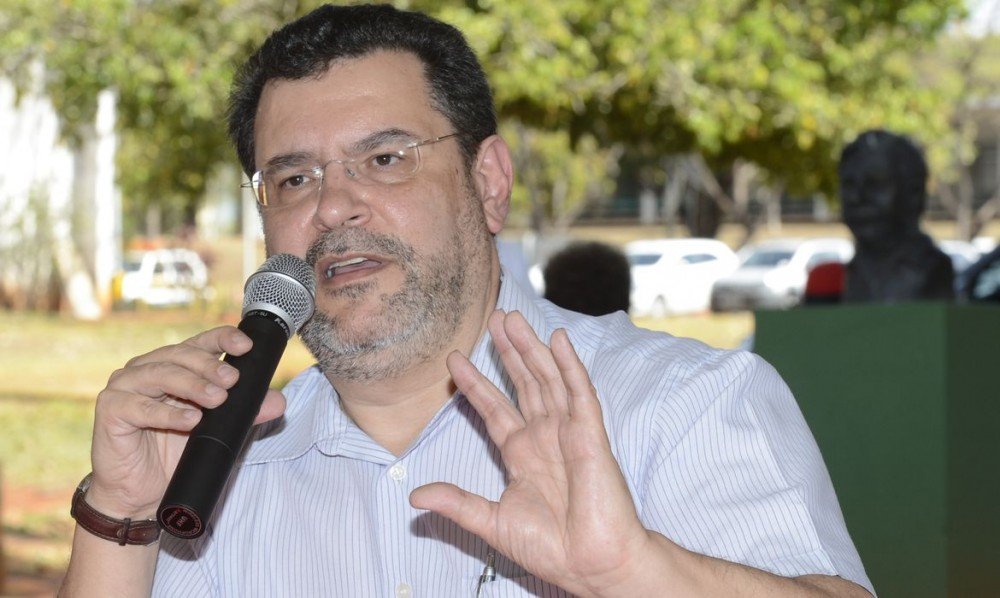 Rui Costa Pimenta diz: 