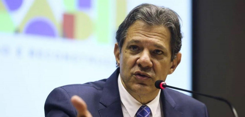 Haddad diz: 'Taxação de fundos exclusivos e offshores não é revanche, mas justiça social'