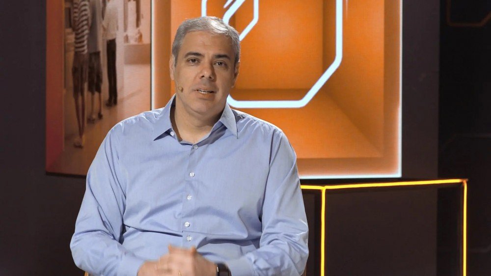 Presidente do Itaú se diz surpreso com PIB e passa a projetar 3% de crescimento em 2023