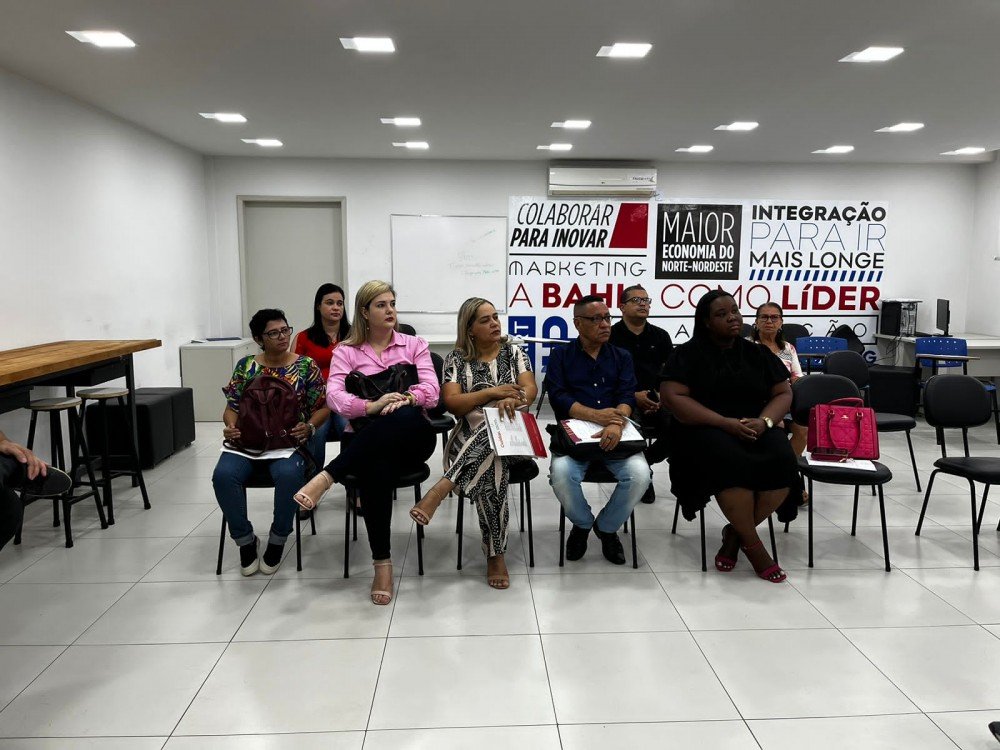 Nesta sexta-feira (1º), a Prefeitura de Alagoinhas deu posse aos novos servidores aprovados no Concurso Público 002/2019